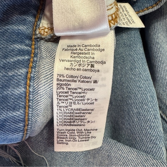 J.Crew 10” High-Rise Skinny Jeans Distressed Raw Hem | Size 27 - Picture 8 of 15